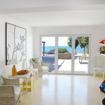 Sleeps 14 Pool Wifi Adraga